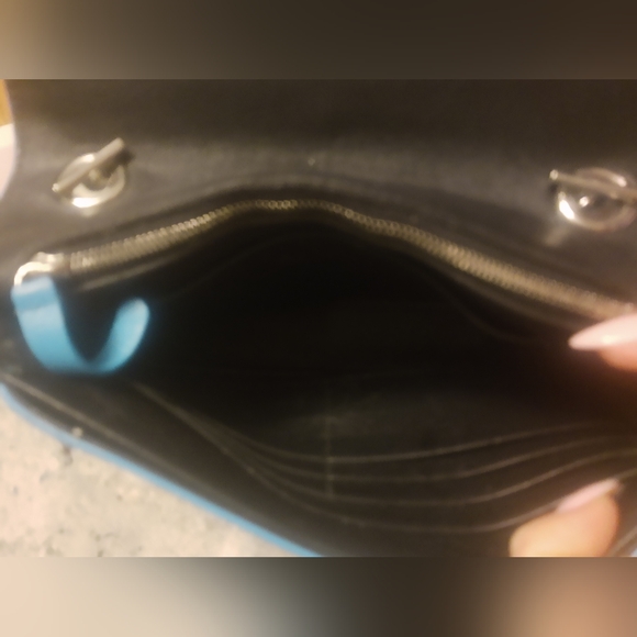 BALENCIAGA  Pebbled Calfskin Logo Everyday Flap Chain Wallet Bright Bleu - Picture 11 of 13